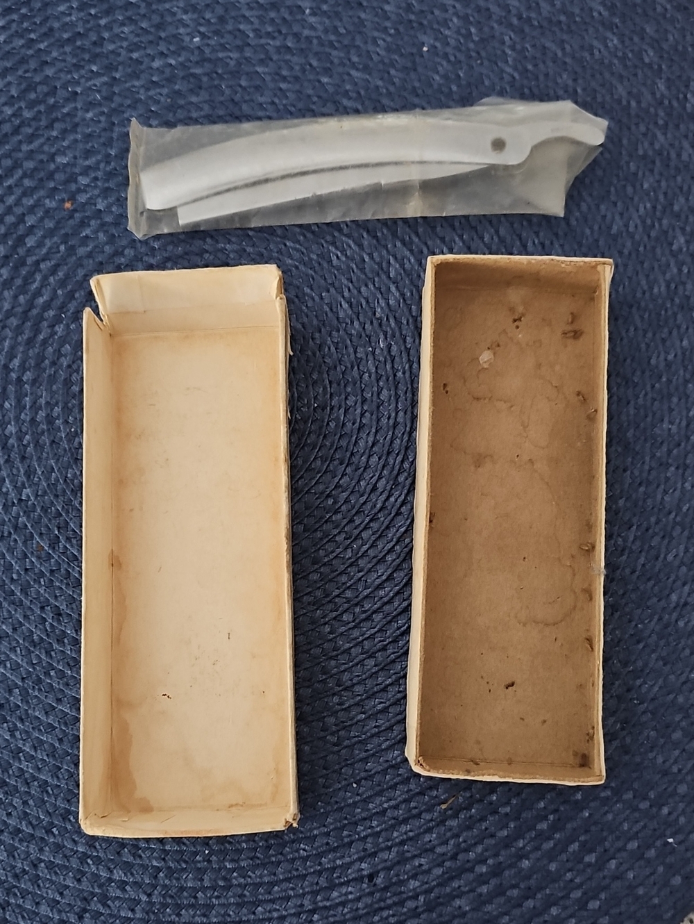 VTG L. & A. Razor Co. Stainless Steel Razor – - Picture 3 of 4